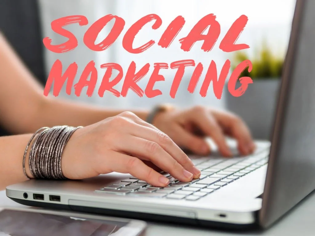 techtent-social-media-marketing-banner-3